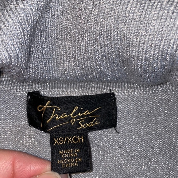 Thalia Sodi Shimmering Long Sleeve Wear 2 Ways size XS - Picture 4 of 11